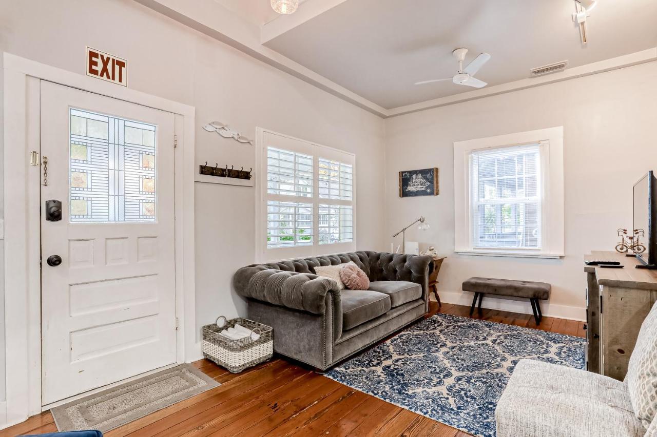 Quaint Modern Downtown Cottage St. Augustine Exterior photo